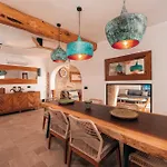 Zina Sunset View St Lazaros 8 Bedrooms Vila *