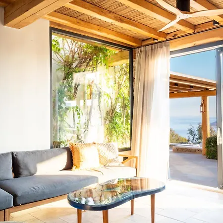 Zina Sunset View St Lazaros 8 Bedrooms *